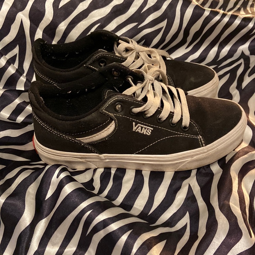 Girl Vans! Size 6